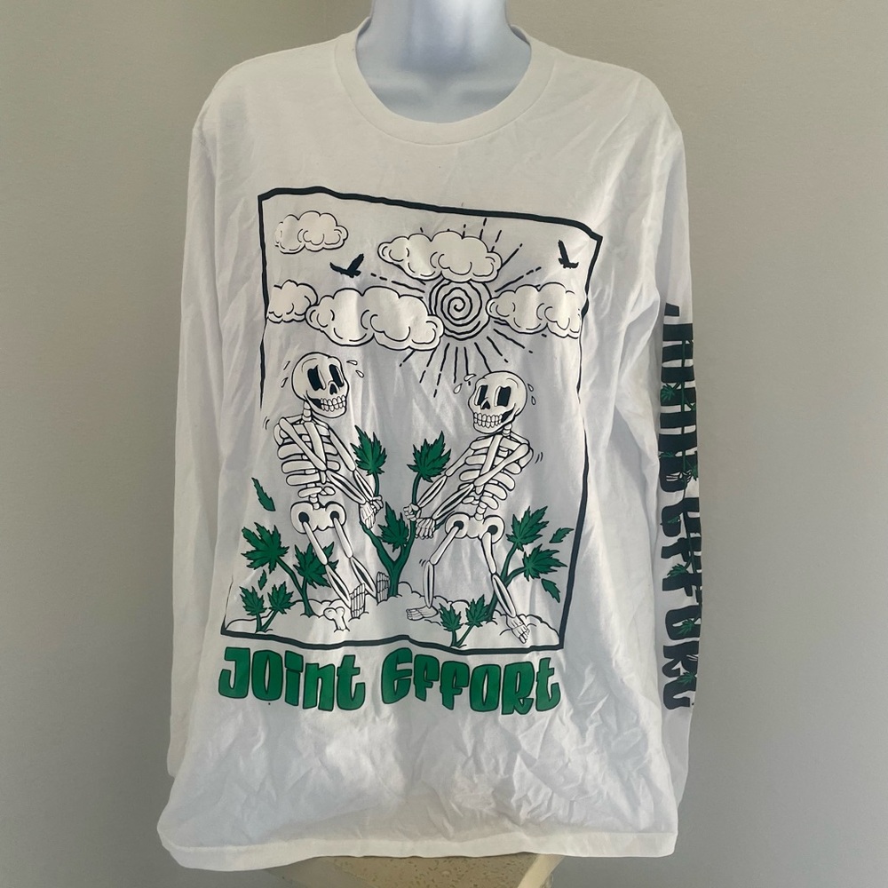 Eighty Eight Medium Long Sleeve Joint Effort Tee